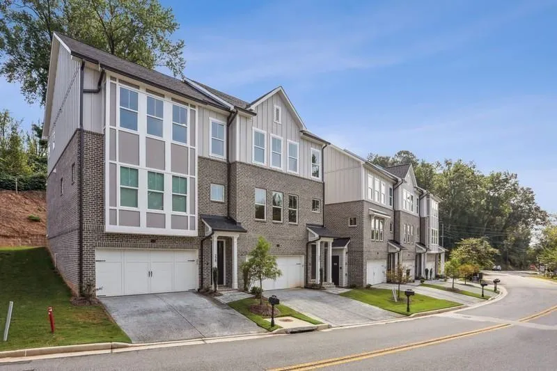 237 West Marietta Street Canton, GA 30114