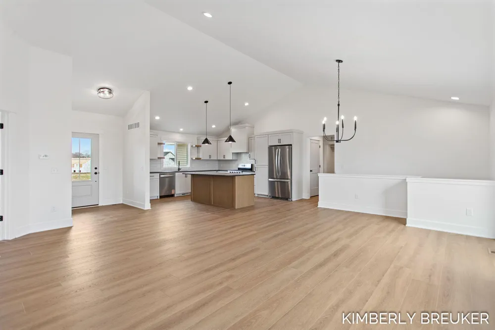 11782 Everett Avenue Allendale Charter Township, MI 49401