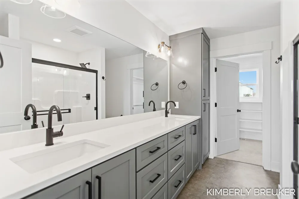11782 Everett Avenue Allendale Charter Township, MI 49401