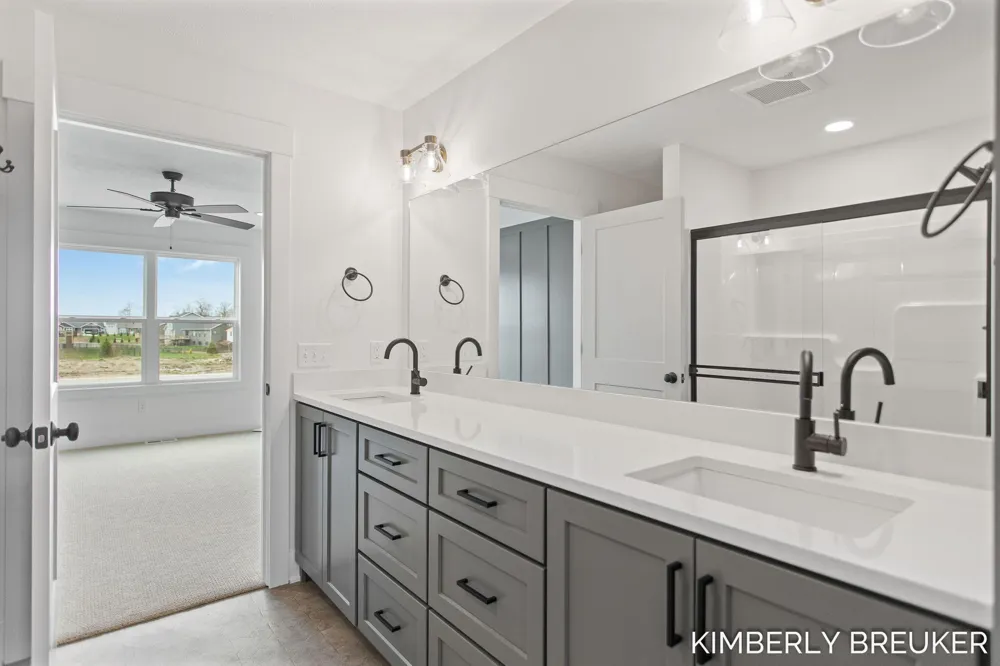 11782 Everett Avenue Allendale Charter Township, MI 49401