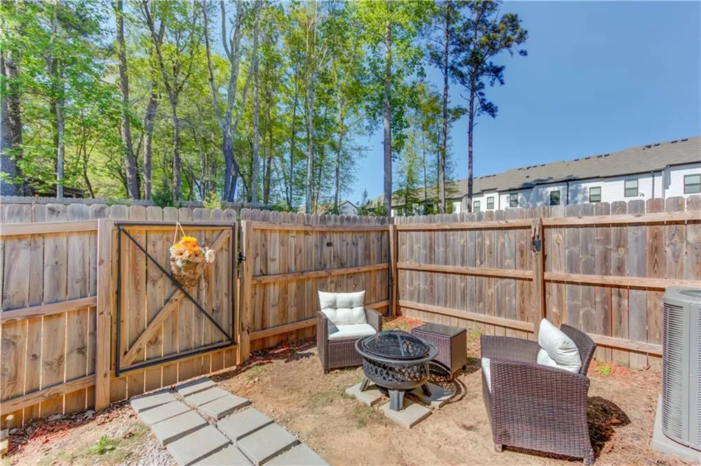 39 Auburn Valley Way Auburn, GA 30011