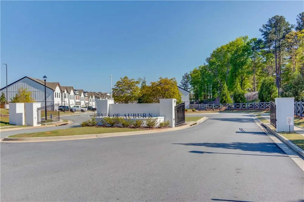 39 Auburn Valley Way Auburn, GA 30011