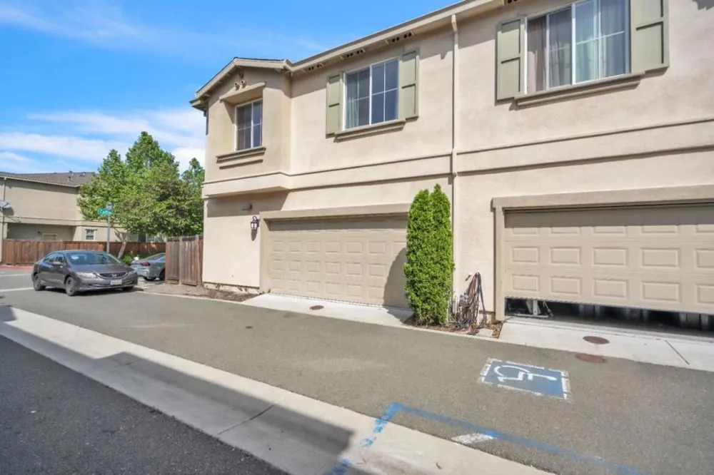 2256 Dorset Lane Fairfield, CA 94533