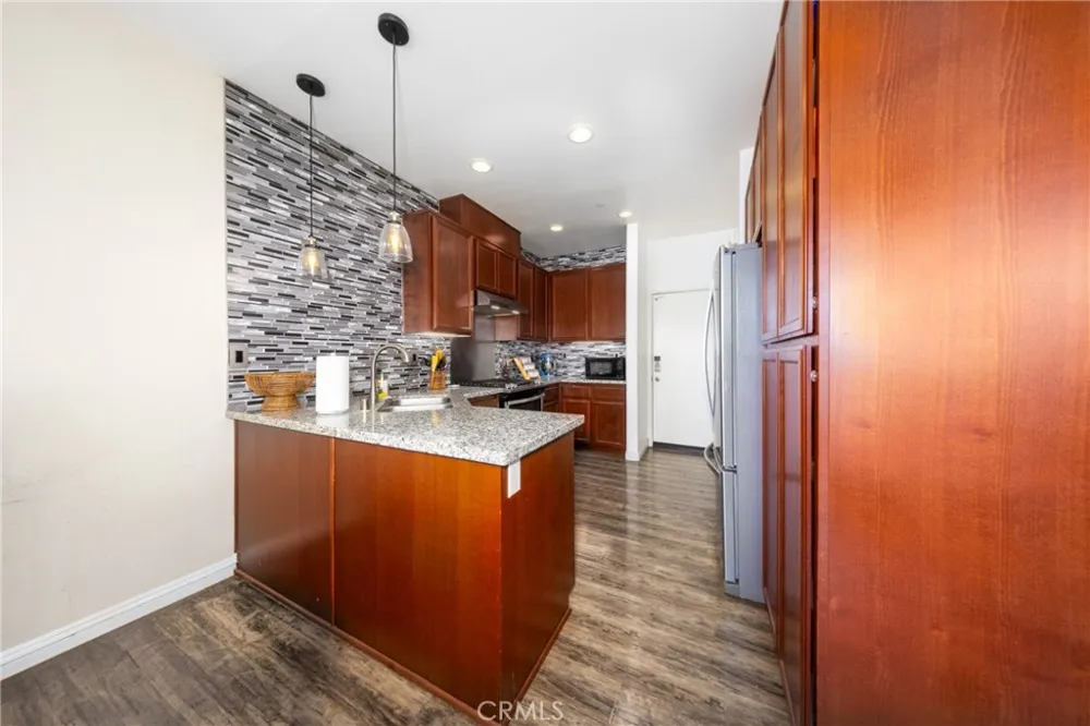 12068 Preston Grand Terrace, CA 92313