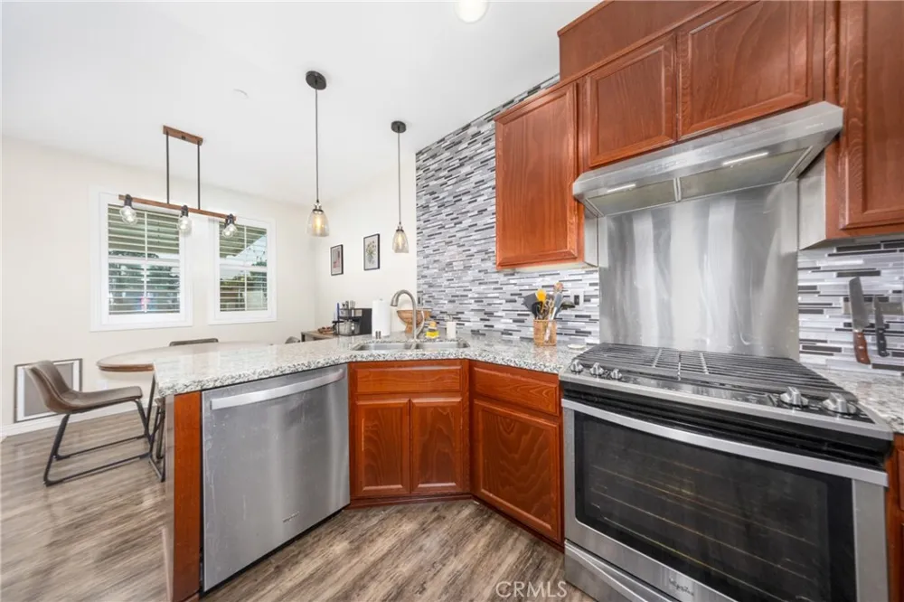 12068 Preston Grand Terrace, CA 92313