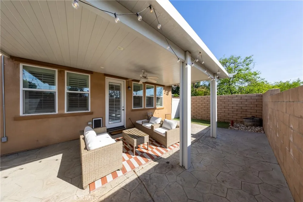 12068 Preston Grand Terrace, CA 92313