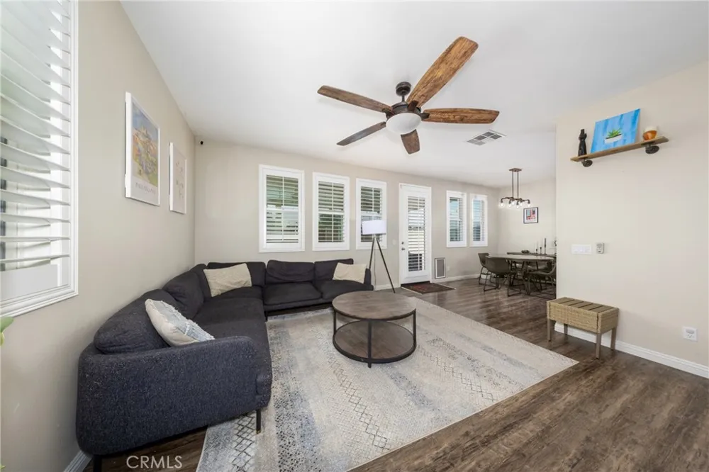 12068 Preston Grand Terrace, CA 92313