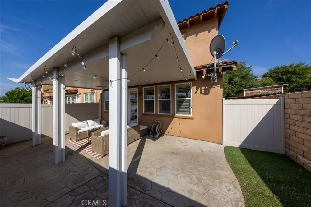 12068 Preston Grand Terrace, CA 92313