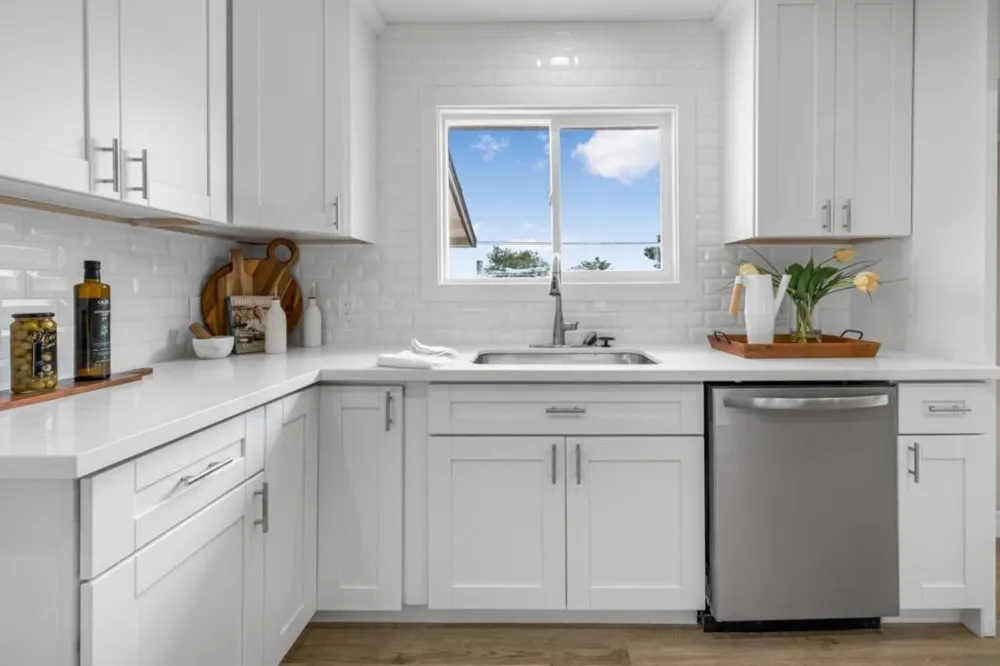 116 Enos Drive Salinas, CA 93908