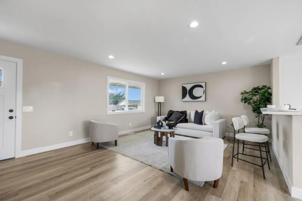 116 Enos Drive Salinas, CA 93908