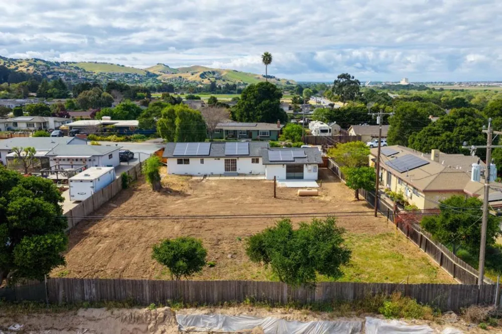 116 Enos Drive Salinas, CA 93908