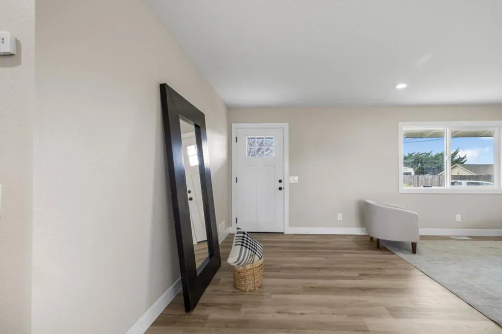 116 Enos Drive Salinas, CA 93908