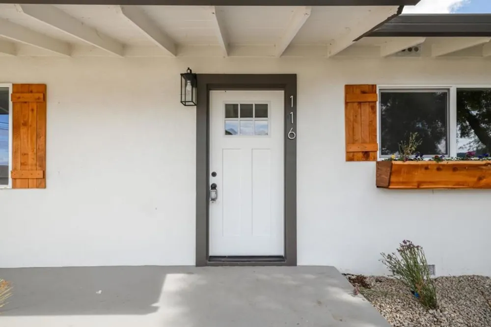 116 Enos Drive Salinas, CA 93908