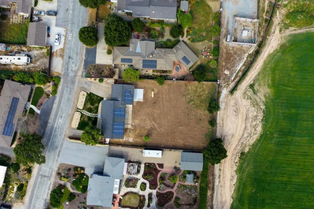 116 Enos Drive Salinas, CA 93908