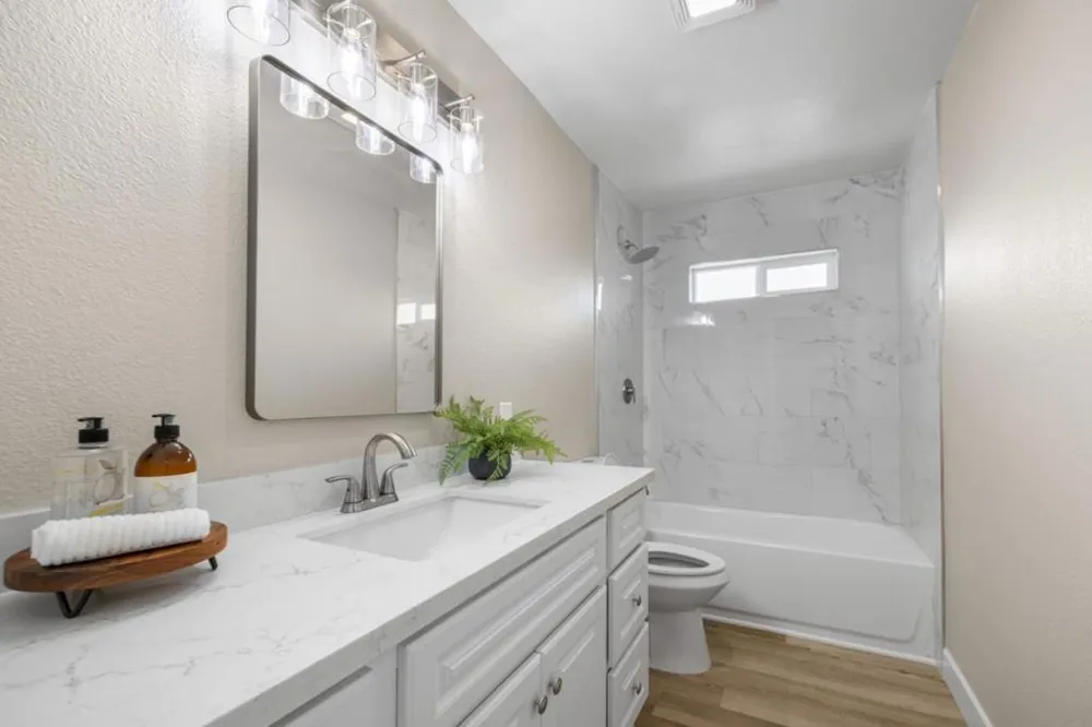 116 Enos Drive Salinas, CA 93908