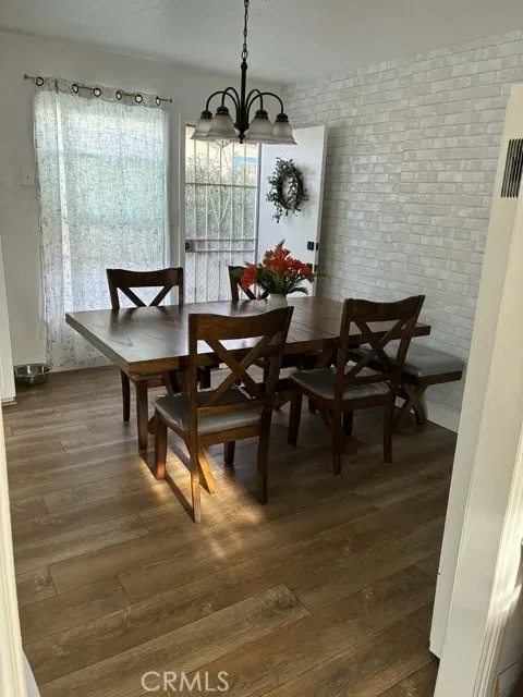 1115 E 105th Los Angeles, CA 90002