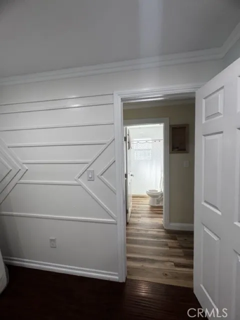 1115 E 105th Los Angeles, CA 90002