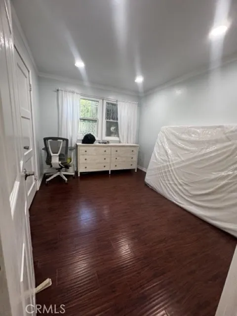 1115 E 105th Los Angeles, CA 90002