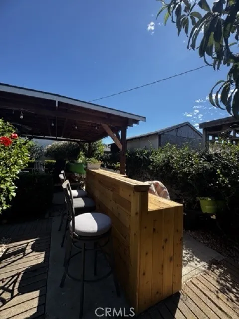 1115 E 105th Los Angeles, CA 90002