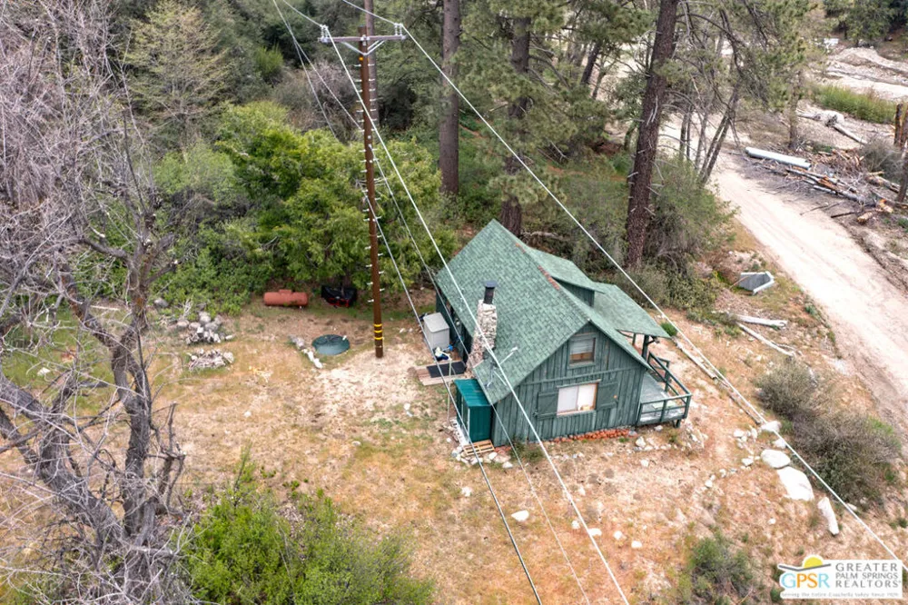 69 Seven Oaks Trail Angelus Oaks, CA 92305