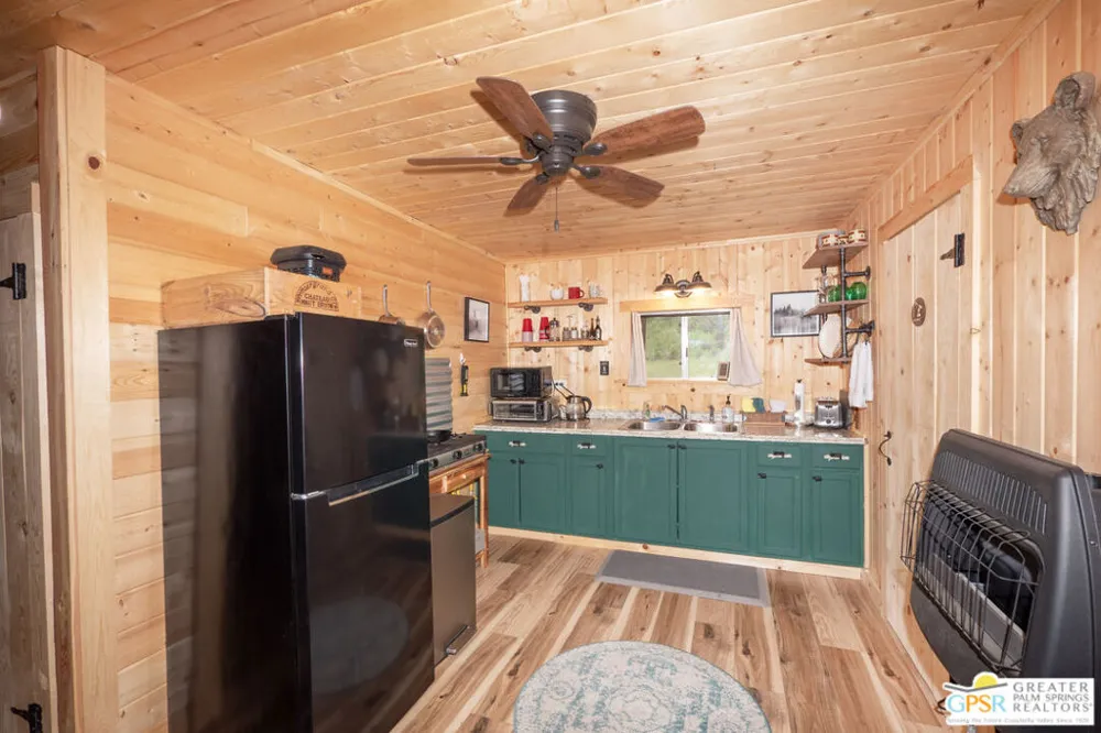 69 Seven Oaks Trail Angelus Oaks, CA 92305