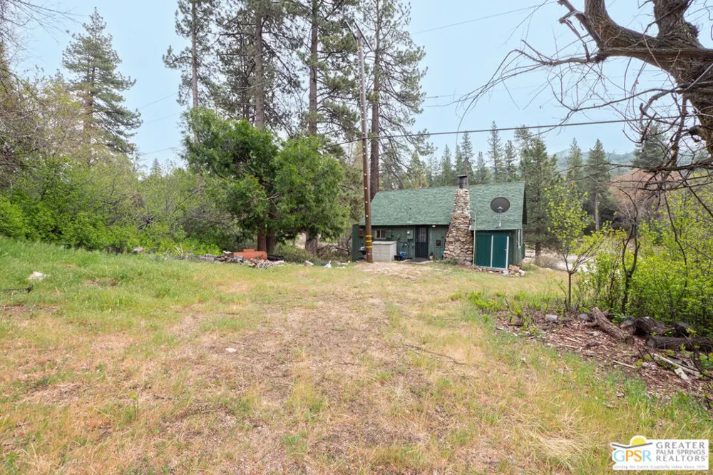 69 Seven Oaks Trail Angelus Oaks, CA 92305