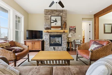150 Saddle Notch Lane