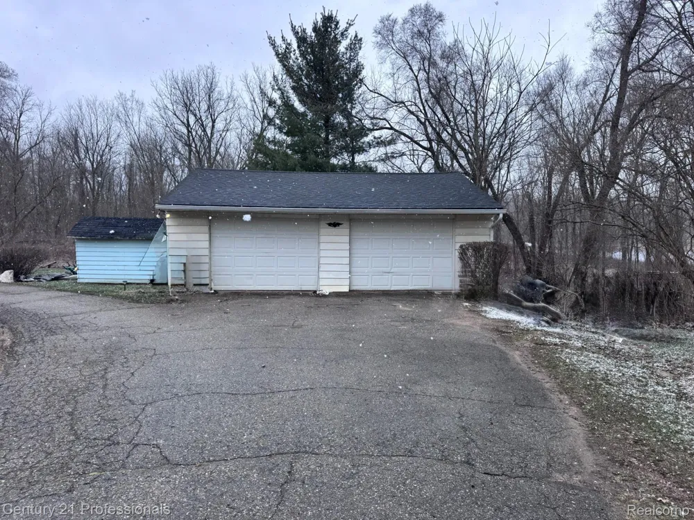 2021 W Rose Center Road Rose Township, MI 48442