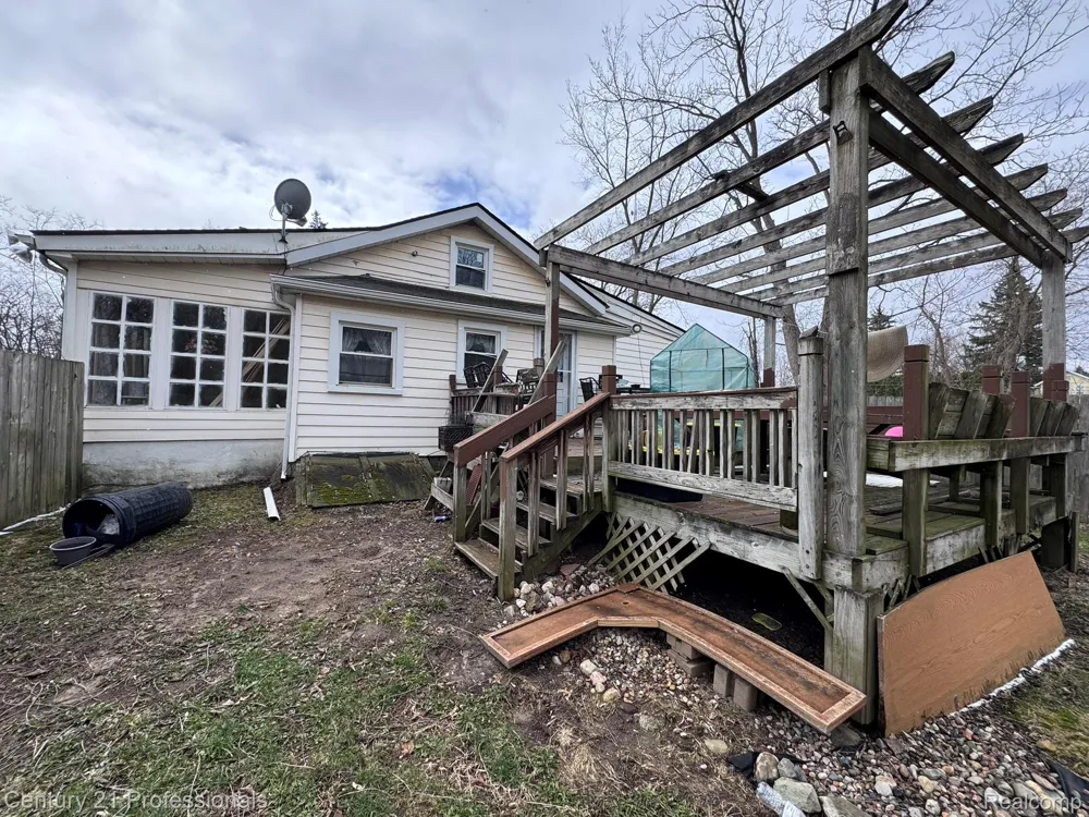 2021 W Rose Center Road Rose Township, MI 48442