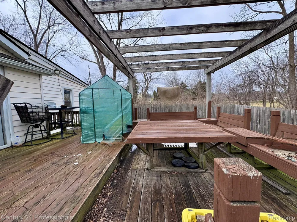2021 W Rose Center Road Rose Township, MI 48442