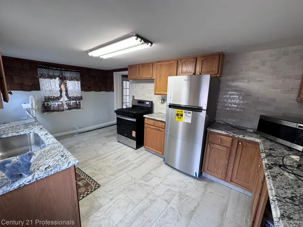 2021 W Rose Center Road Rose Township, MI 48442