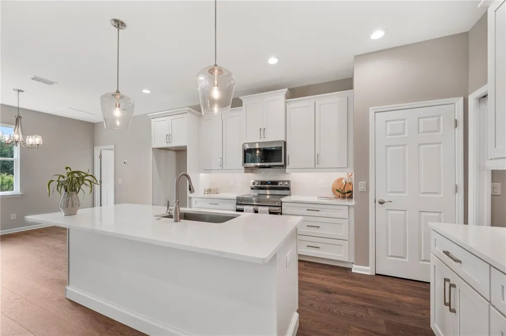 4550 FAIRWAY OAKS DRIVE Mulberry, FL 33860