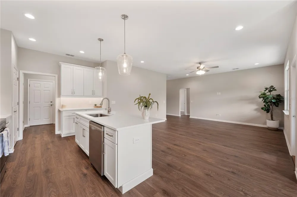 4550 FAIRWAY OAKS DRIVE Mulberry, FL 33860