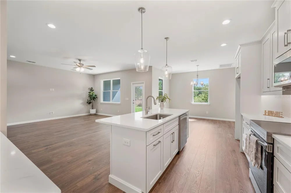4550 FAIRWAY OAKS DRIVE Mulberry, FL 33860