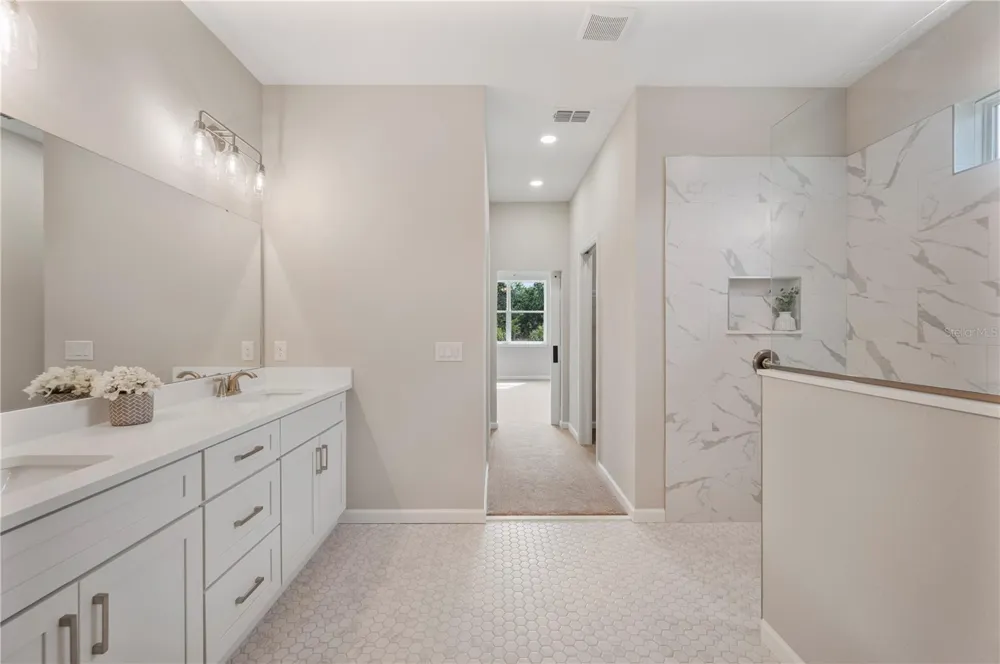 4550 FAIRWAY OAKS DRIVE Mulberry, FL 33860