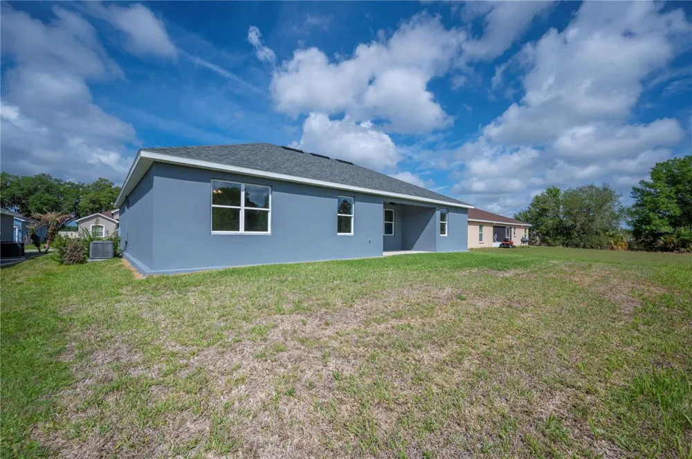 4550 FAIRWAY OAKS DRIVE Mulberry, FL 33860