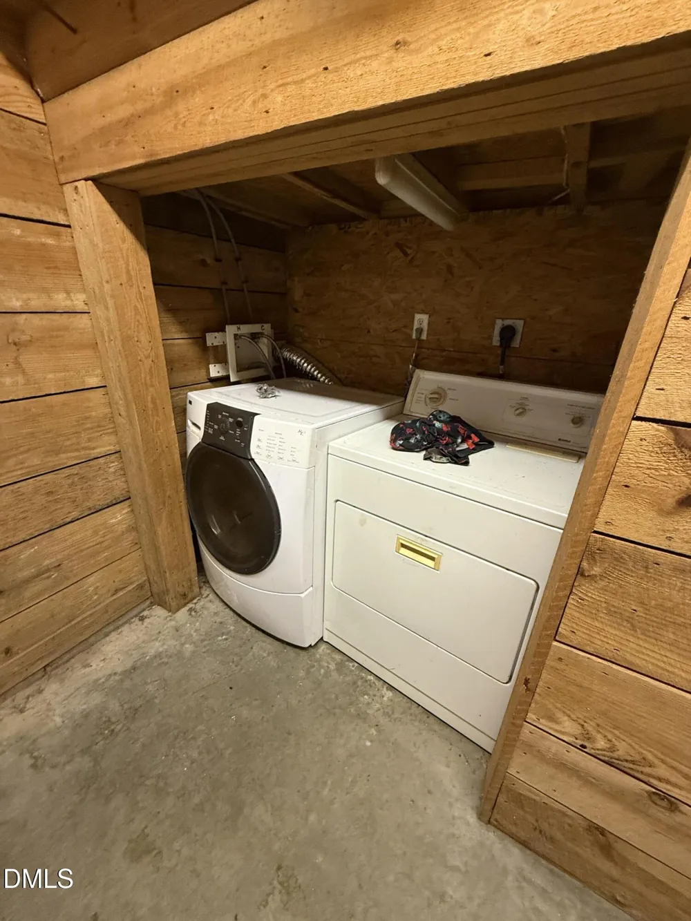9402 Nc 87 Pittsboro, NC 27312