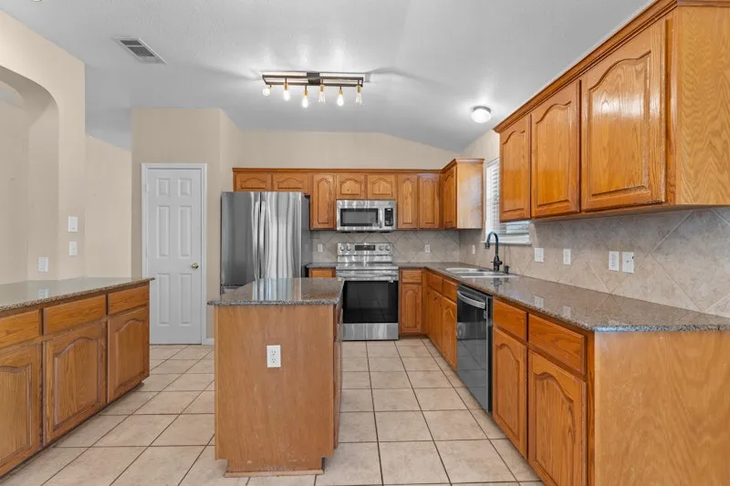 713 Bighorn Drive Harker Heights, TX 76548