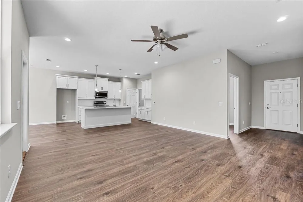 4502 FAIRWAY OAKS DRIVE Mulberry, FL 33860