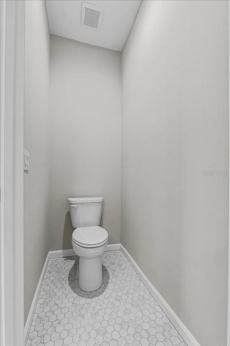 4502 FAIRWAY OAKS DRIVE Mulberry, FL 33860