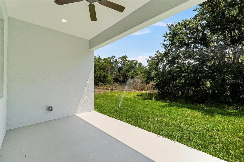 4502 FAIRWAY OAKS DRIVE Mulberry, FL 33860