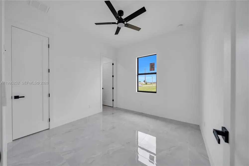 2720 Santa Barbara blvd n Cape Coral, FL 33993