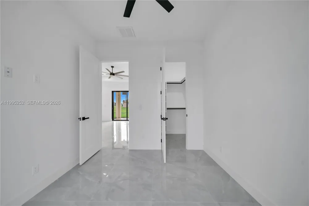 2720 Santa Barbara blvd n Cape Coral, FL 33993