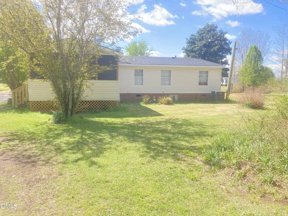 1586 Gum Swamp Church Road Greenville, NC 27834