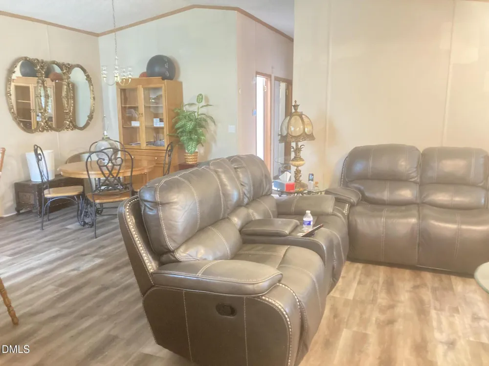 1586 Gum Swamp Church Road Greenville, NC 27834