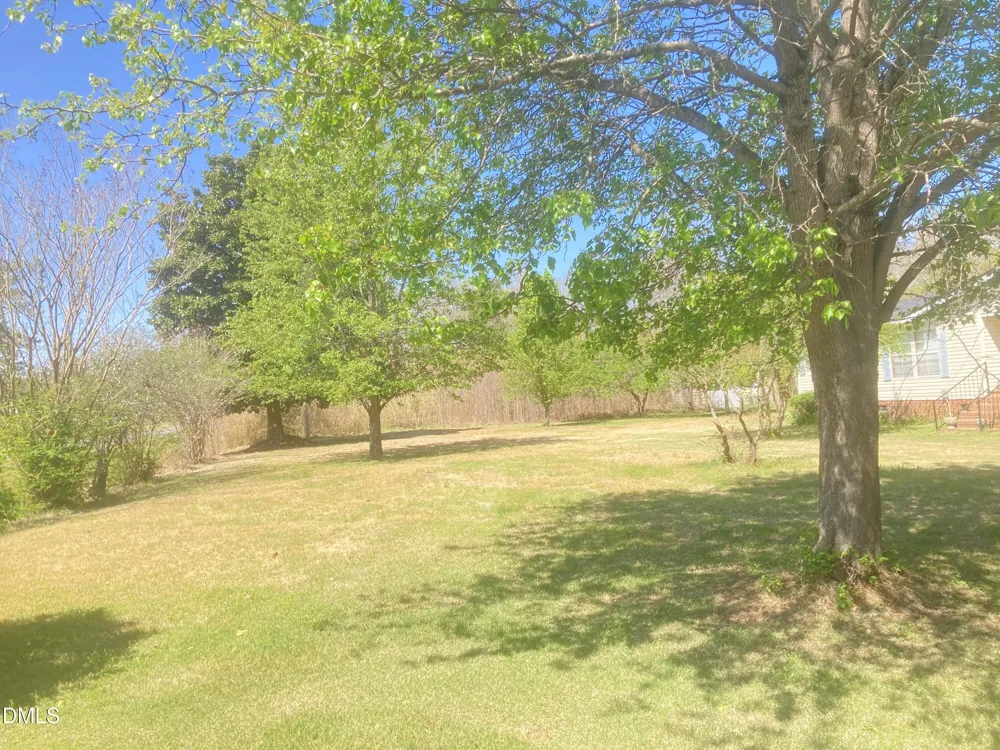 1586 Gum Swamp Church Road Greenville, NC 27834
