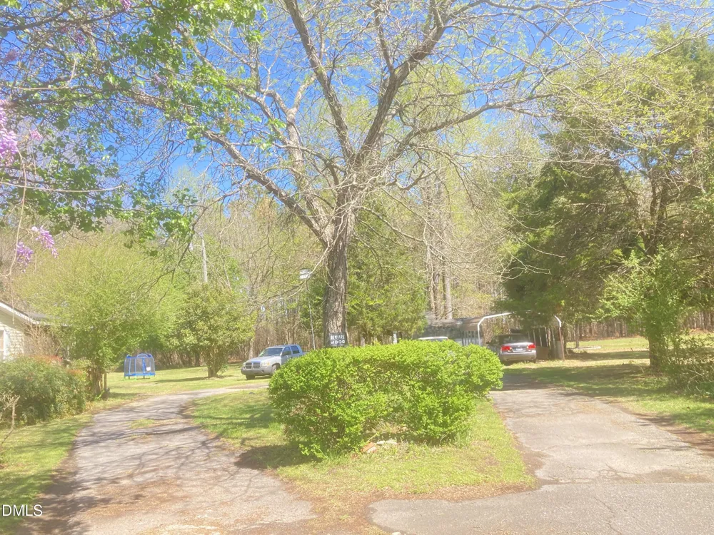 1586 Gum Swamp Church Road Greenville, NC 27834