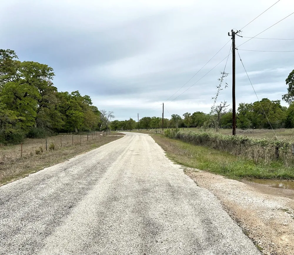 3 County Road 312 Thrall, TX 76578