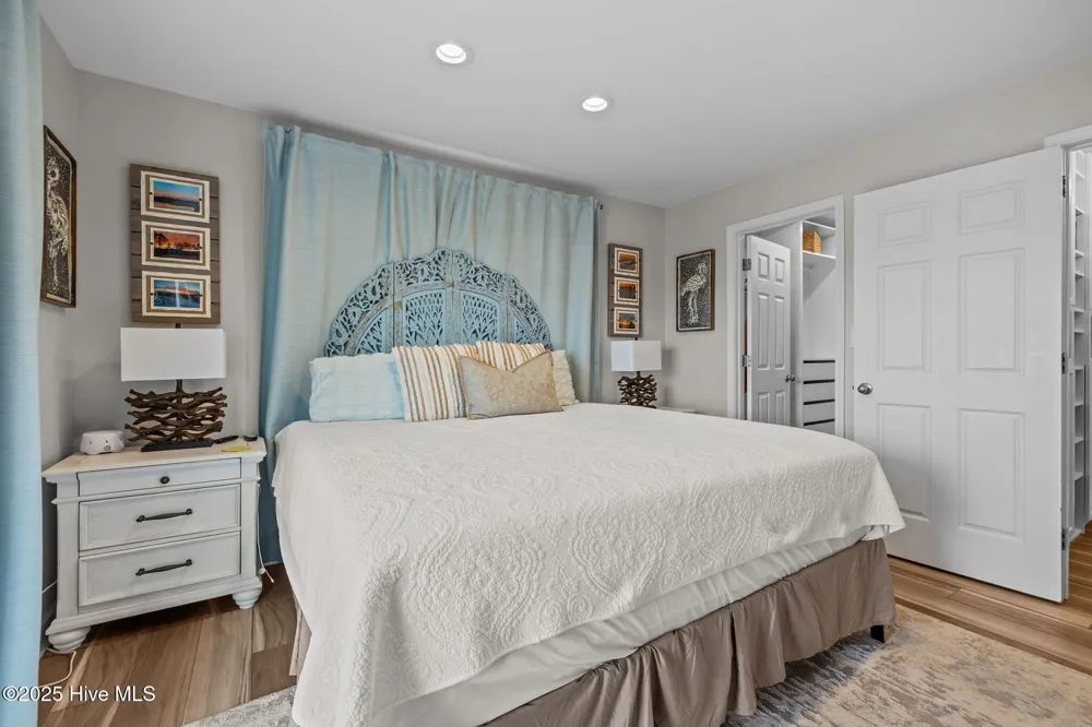 201 W Glenn Street Atlantic Beach, NC 28512