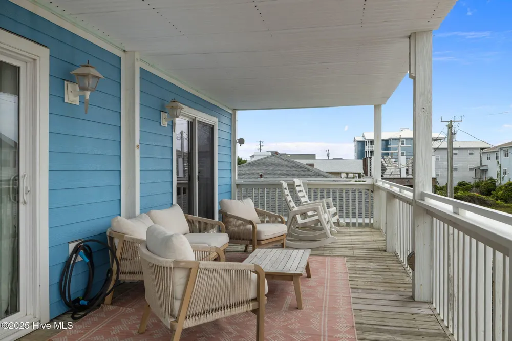 201 W Glenn Street Atlantic Beach, NC 28512